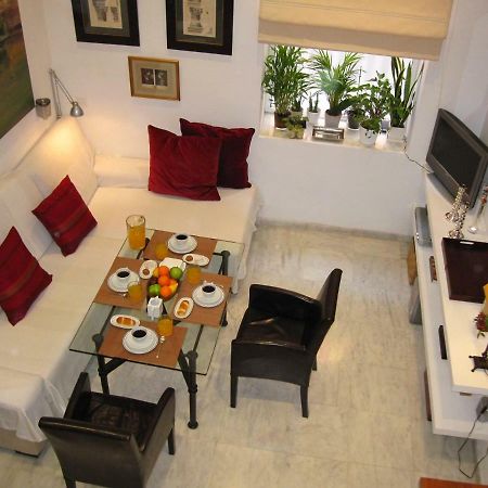 Apartamento En Centro Historico Con Parking Gratis セビリア エクステリア 写真