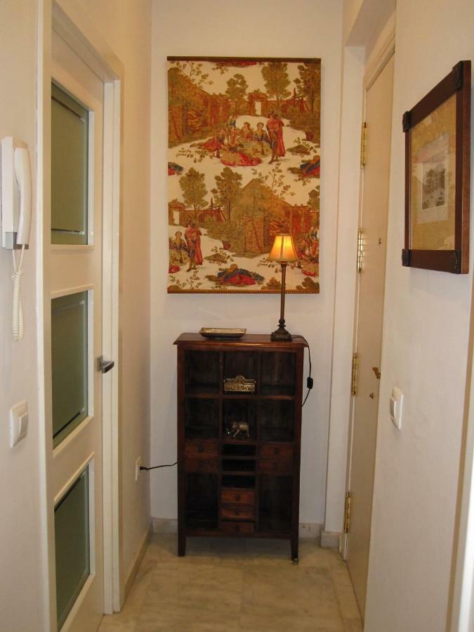 Apartamento En Centro Historico Con Parking Gratis セビリア エクステリア 写真